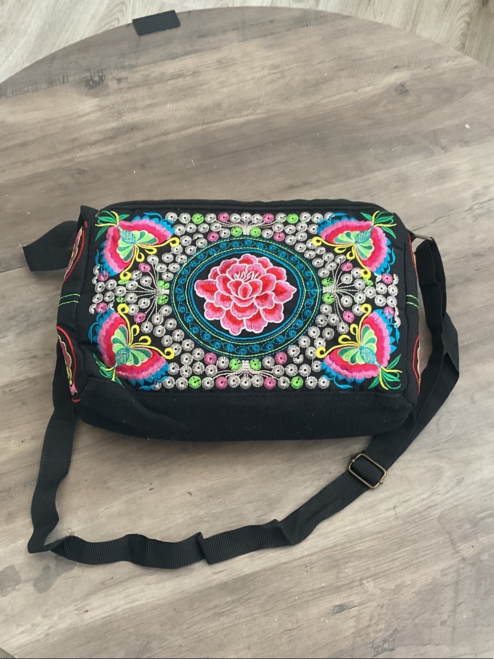 Source Unknown Black Crossbody with Colorful Floral Embroidery